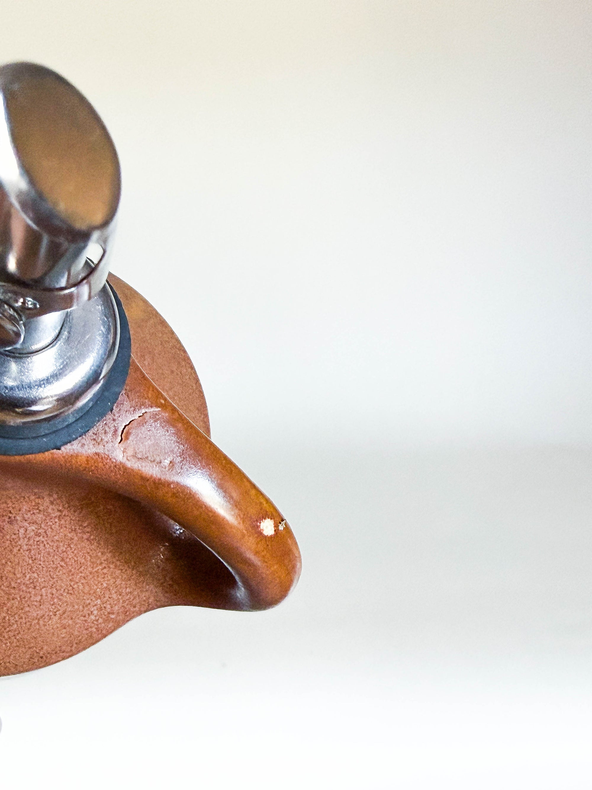 Golden Umber Straight Oil Cruet - Second